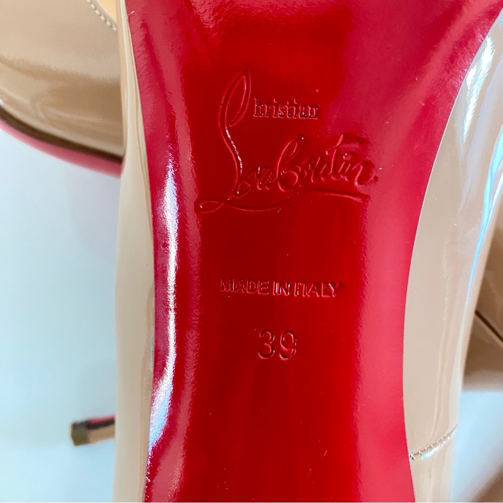 Christian Louboutin So Kate Patent Pointed-Toe Pumps - Picture 9 of 13